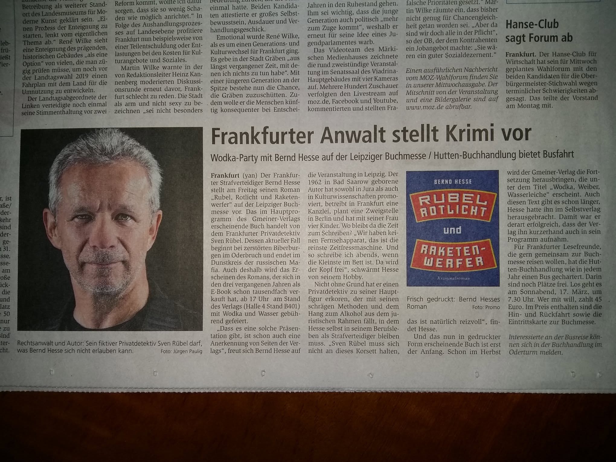 Zeitungsartikel zur gedruckten Ausgabe von Rubel Rotlicht und Raketenwerfer